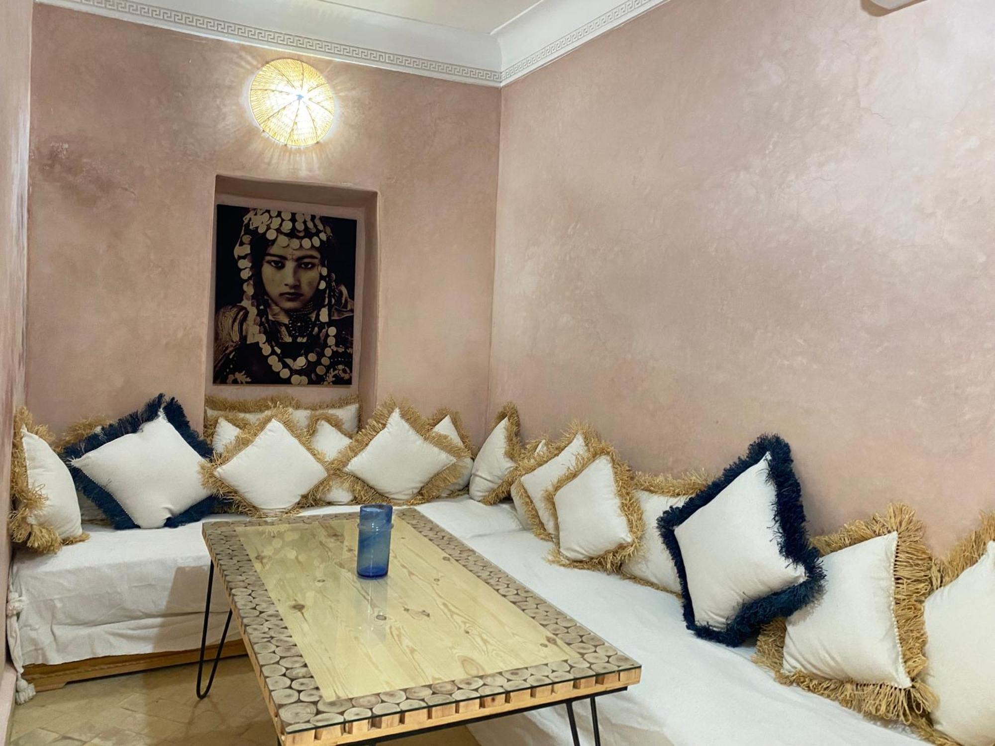 Riad 7 Saints Marrakesh Exterior photo
